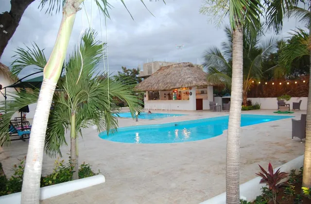 Hotel Playa Catalina La Romana Pool 2